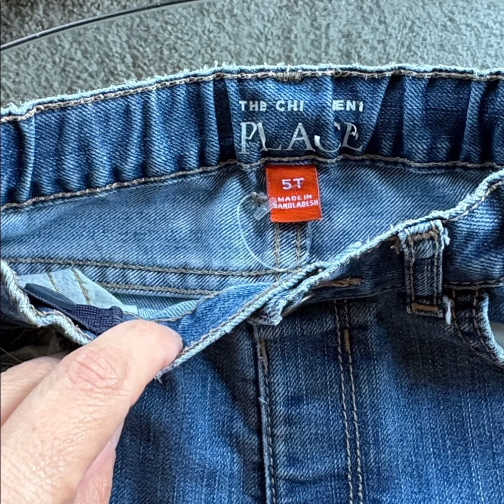 🌟 5/$15: The Children's Place Dark Blue Pull Up Distressed Jeans- Size 5